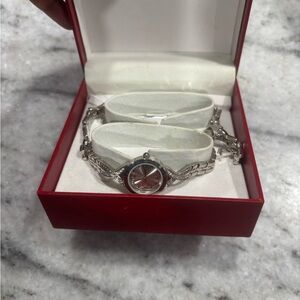Stylish Silver Women's Bracelet